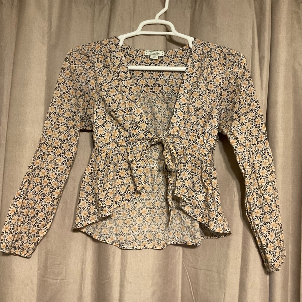 American Eagle Outfitters Cream and Black Blouse